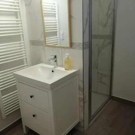 Zofia Appartements - T2 En Duplex Avec Terrasse Moustiers-Sainte-Marie Exterior foto